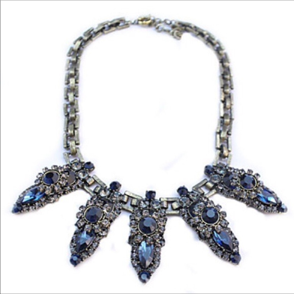 statement necklace